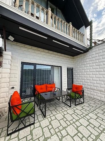 300 kv. m, 3 otaqlı, İnternet, Qaz, İşıq