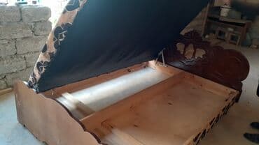 tek kravat ikinci el: Çarpayılar 
İşlənmiş möhkəm 
Sandığlıdı — 3