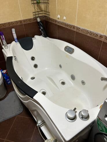 Напольные покрытия: Б/у Кабинка с открытым верхом — 3