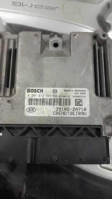 Ремонт техники: Hər növ maşınların beyinləri hyundai kia dizel benzin mühərrik — 6