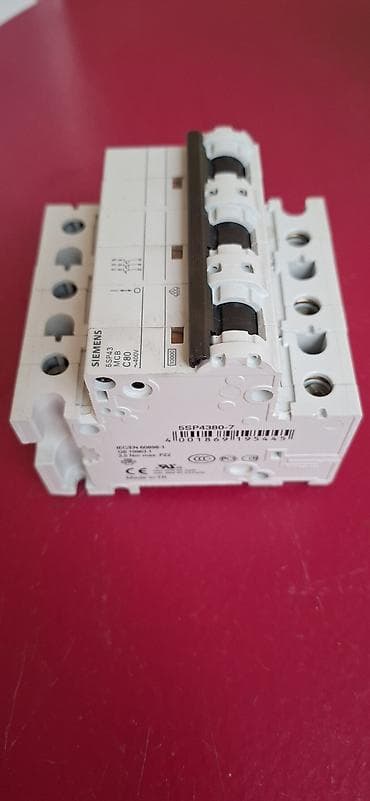 Lesa: Siemens Elektrik avtomat, 3 faza — 2