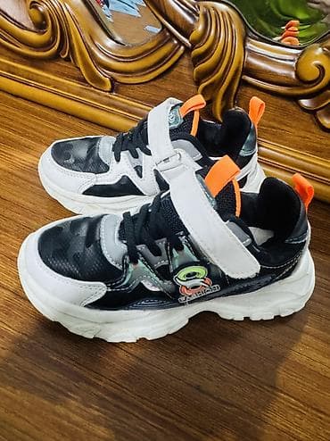 Uşaq geyimi və ayaqqabıları: Krasofka — 1