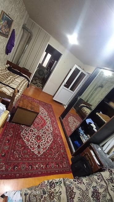 ev arenda: Salam Zabrat 1 307 məktəbə mərkəzi yola yaxın 2 otaqlı ev kirayə — 1