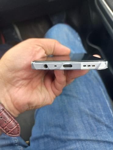 klas 6: OPPO A78 əla vəziyyətdə zavodudur hec bir problemi yoxdur 256gb — 4