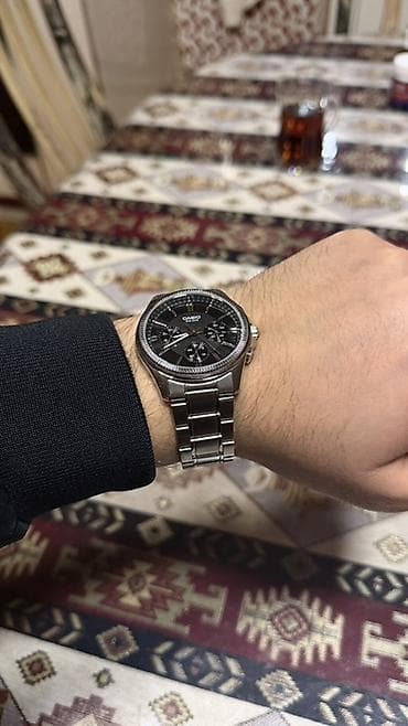 Qol saatı, Casio, rəng - Gümüşü