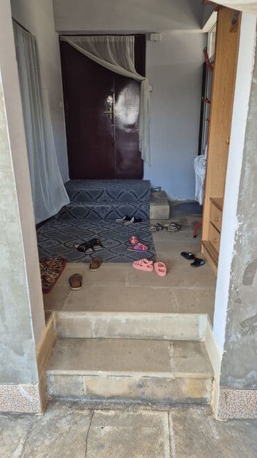 heyet evi bineqedi per page 40: 20-ci sahə 4 otaqlı, 135 kv. m, Yeni təmirli — 4