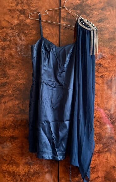 женские платья комбинация: Bu geyim qadınlar üçün nəzərdə tutulmuş müxtəlif üslublu iki paltardan — 10