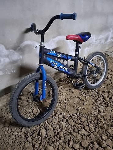 Uşaq velosipedi – BMX üslubunda - Rəng: qara-göy detallarla -