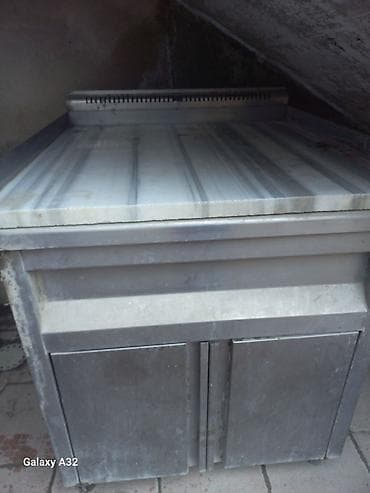 restoran havalandırma: Paslanmayan poladdan peşəkar iş masası – mərmər üstlü - Material — 1