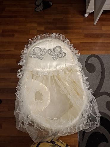 şəkill: Oğlan və qız üçün, Yumru, Beşik, Yellənmə mexanizmsiz — 2