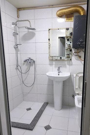 Mənzillər: Bakı, Yasamal, 2 otaqlı, Köhnə tikili, m. İnşaatçılar, 35 kv. m — 2