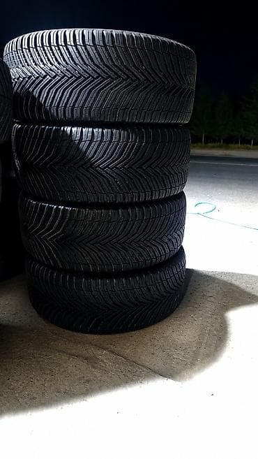 teker michelin: 4 ədəd avtomobil şini satılır. Xüsusiyyətlər: - Naxış: V formalı — 1