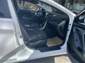 turbo az şevralet kuruz: Hyundai Elantra: 1.6 l | 2015 il Sedan — 17