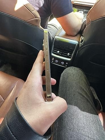 iphone 13 pro max dubay varianti: IPhone 13 Pro, 128 GB, Qızılı, Face ID — 3