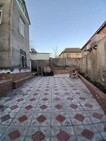 Həyət evləri və villaların satışı: 450 kv. m, 7 otaqlı, Su — 5