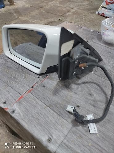 Məhsul: Avtomobilin yan güzgüsü (çöl güzgüsü), Mersedes Benz 212 204 — 2