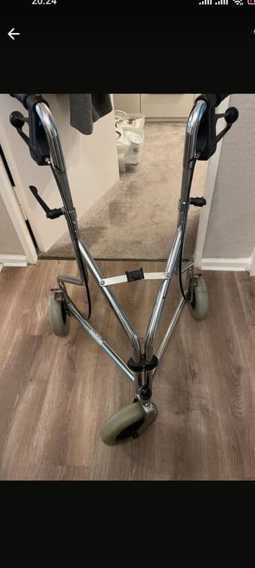 4 ayaqli celik: Almaniya istehsalı Rollyator. İdeal köməkçi — 2