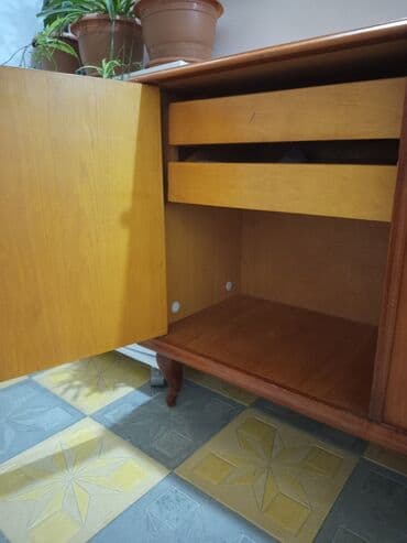 2 el metbex mebeli: İşlənmiş, Komod, Rumıniya — 3