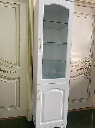 şüşəli dolab: 1 suseli 2 susesiz hundur salon bemeli. Ici polkali.Qapaglari ve — 6