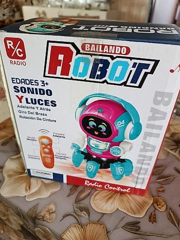 mc oyuncaq: Robot oyuncag musiqili,işig effektli,pultla idare olunur — 4