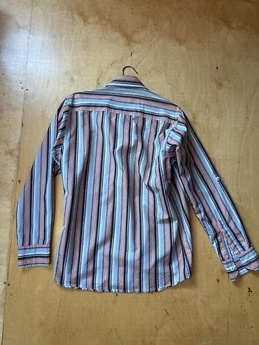 Kişi geyimləri: Zolaqlı uzunqol köynək - Klassik düyməli model, sərt yaxalıq - — 2