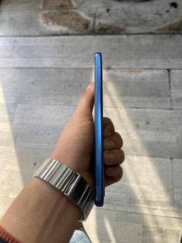 fly синий телефон: Salam heç bir prablemi yoxdur sadəcə işletmediyime göre yazram qiymet — 1