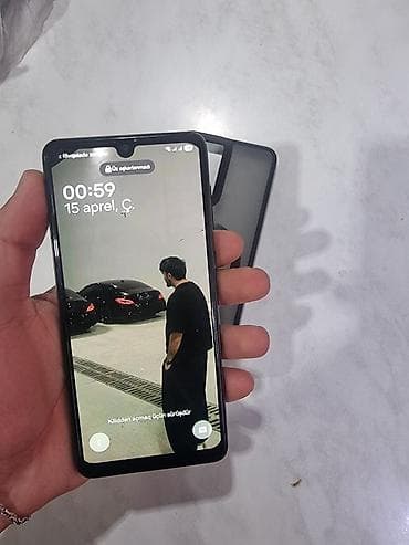 iphone 11 128: Samsung Galaxy S22, 128 GB, rəng - Qara, Barmaq izi — 4