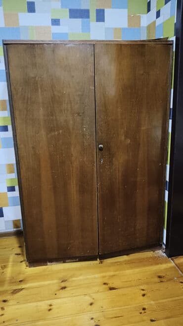 qaradag sahil ev satilir: Qarderob, paltar dolabı — 1