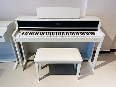 Koreya istehsali olan dünya şöhrətli kurzweil pianoları. Sevimli — 6