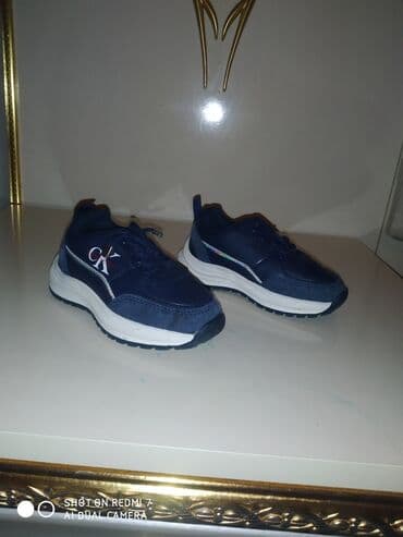 gence 29 nomreli mekteb: Uşaq ayaqqabısı 23 razmer orijinal model babykidsden alınıb 40 azne — 2