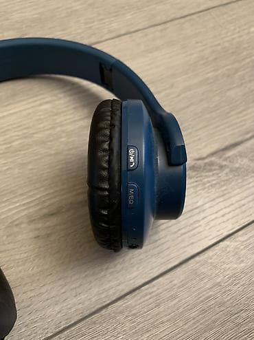 komputerlər stolustu: Original JBL qulaqlıq.JBL in ən sadə,istifadəsi rahat olan,batareya — 5