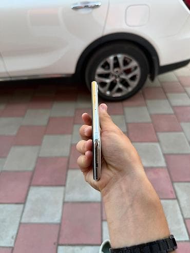 iphone 8 plus irsad: IPhone 11 Pro, Gümüşü — 4