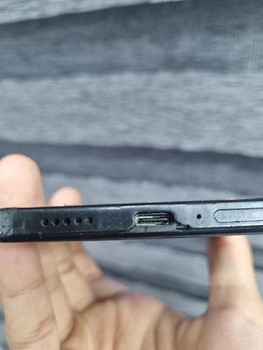 poco c75: Poco X5 Pro 5G, 256 GB, rəng - Qara, Face ID — 3