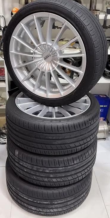 mercedes disk: Məhsul: 4 ədəd yüngül lehimli disk və təkər komplekti Xüsusiyyətlər — 4