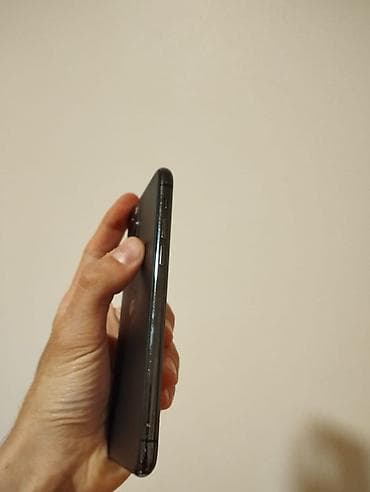 gence ayfon: IPhone 11 Pro, 256 GB, Midnight, Simsiz şarj, Face ID — 4