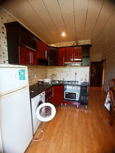 ehmedlide ev: Əhmədli metrosunun yaxınlığında 9 mertebeli binanın 2-ci mərtəbəsində — 9