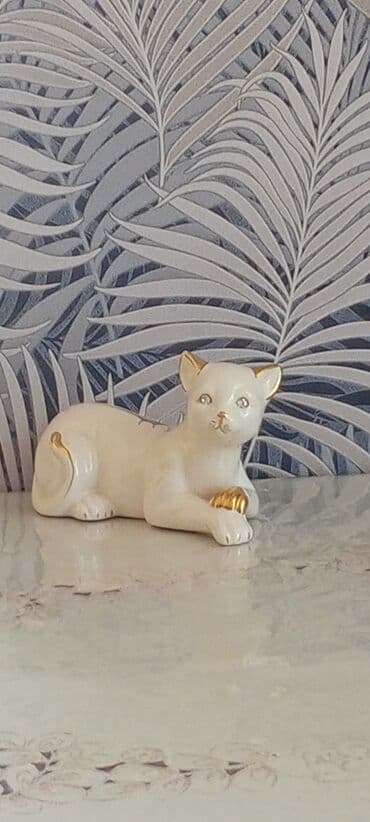 yeni il qutuları: Fiqur, Keramika, rəng - Ağ — 2