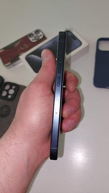 xiomi 10 s: IPhone 15 Pro, Blue Titanium, Face ID — 4