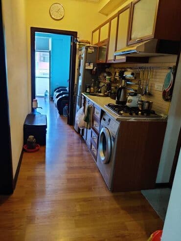 sumqayit 13 mkr: 3 otaqlı, Yeni tikili, m. Həzi Aslanov, 94 kv. m — 18