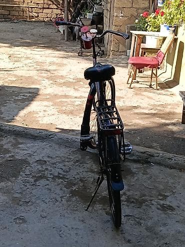 28-lik Velosiped işlənmiş vəziyyətdədi Təcili Satılır Barter də Var