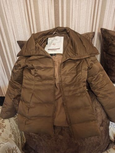 cins şalvar modelleri 2023: Godekce kurtka qadın üçün yaxşı veziyette. m razmer. firma malıdır — 2