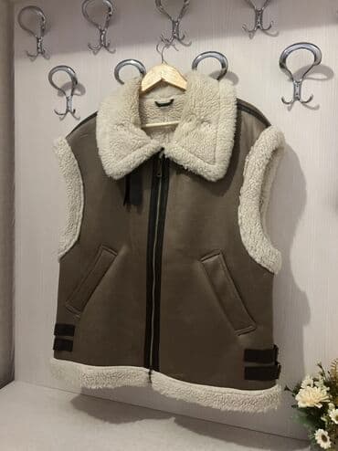qadın jilet modelleri: 35 Azn Yenidir. Qoyun kürkü detallı qadın/kişi jileti - Rəng: torpaq — 1