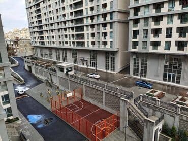 gəncə komsomol: 3 otaqlı, Yeni tikili, m. Həzi Aslanov, 126 kv. m — 2