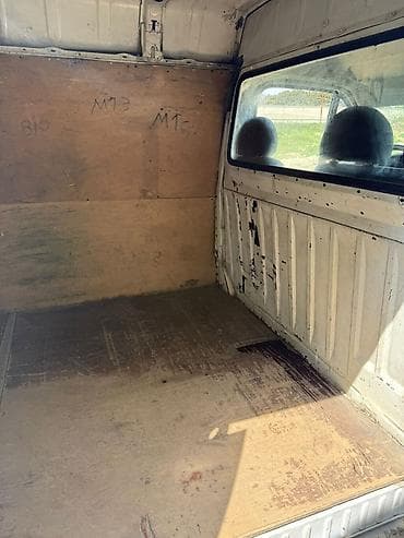 ford sedan: Ford Transit yük mikroavtobusu - Korpus: Uzun baza, yüksək tavanlı, 3 — 8