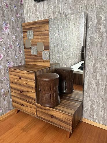 mdf metbex mebelleri: Damla firmasınin yataq desti 6 ay istifade olunub. Ela veziyyetde 600 — 6