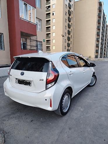 paneler: Toyota Aqua: 1.5 l | Hetçbek — 9