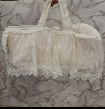 pişik cantasi: Zərif krujeva detallı beşik-daşıma çantası (portativ körpə beşiyi). - — 4