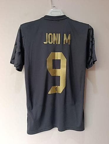 ereb qizili: Məhsul: Futbol köynəkləri (ad və nömrə ilə) Təsvir: - Rənglər: tünd — 4