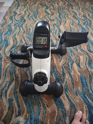 mini velosiped: Mini pedal velosiped – masaüstü/yerüstü fitnes trenajoru - Kompakt — 3