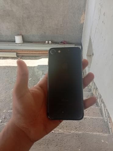 iphone 12 pro maz: IPhone SE 2020, 64 GB, Qara, Barmaq izi — 4